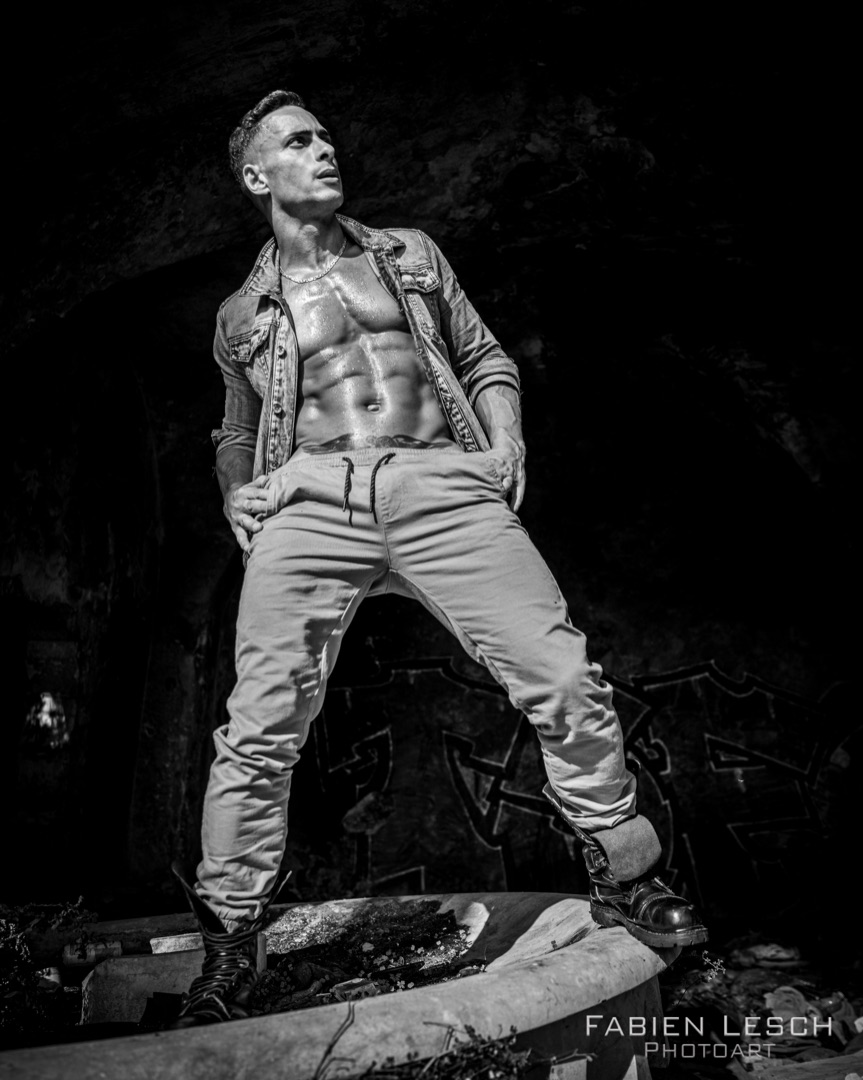 Sylvain At The Castle